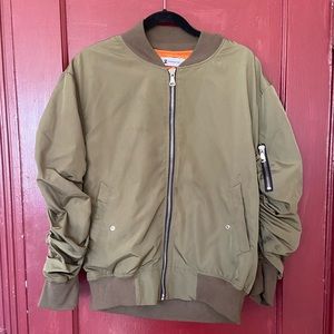 Zara Women’s oversized green bomber jacket, size S
